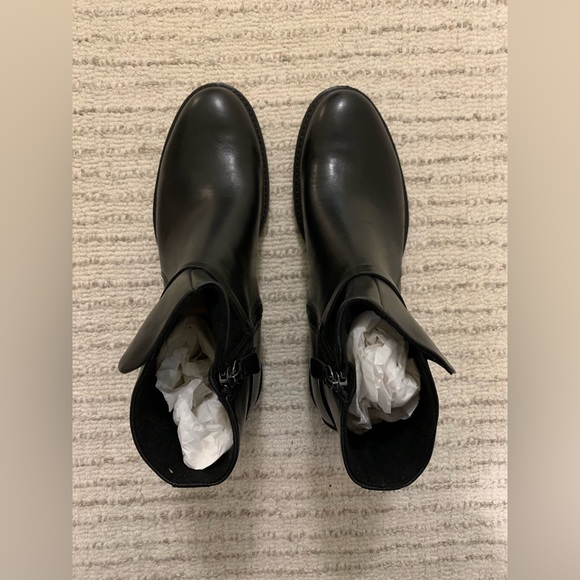 Ecco Sartorelle womens black boots - size 9 - Picture 3 of 7